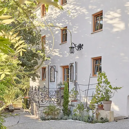 Ferienwohnung Casa Di Pietra Maria Saal Exterior foto